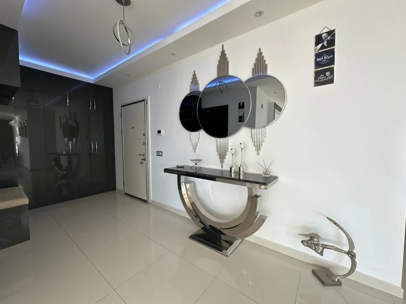 Alanya, Wohnung mit Meerblick 2+1 in Gold Castle