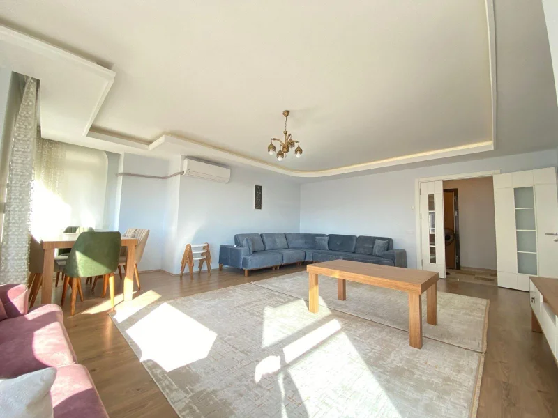 Алания, Квартира 4+1 в Yeni Dünya Residence